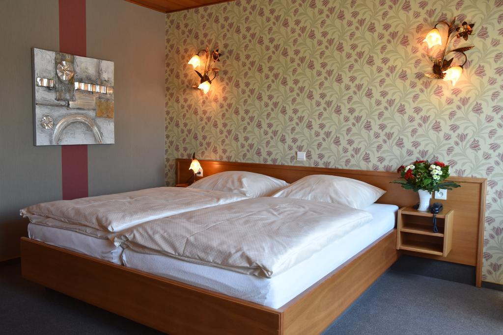Hotel Haus Tiefenbach Bullange Exterior foto